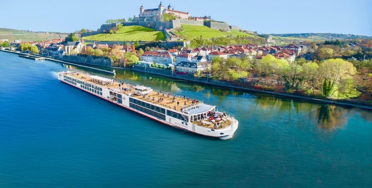 Luxury River Cruise Line Comparison Guide: Which One is Right for You?